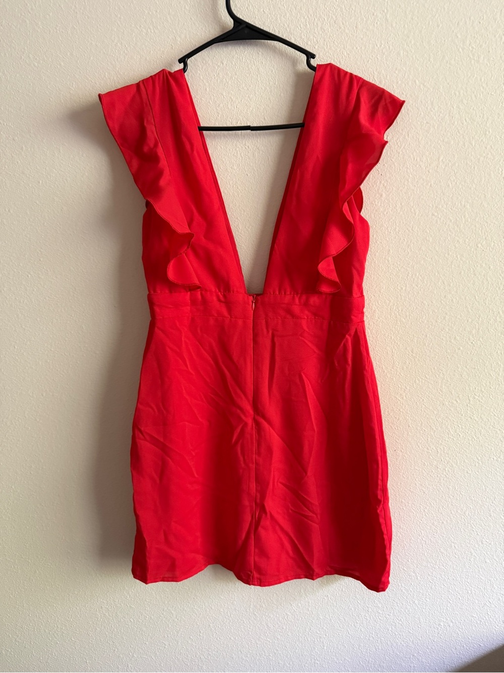 superdown Red Deep-V Ruffle Mini Dress - Picture 3 of 5